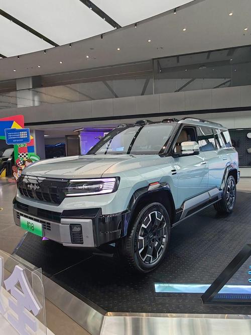 深圳龙岗区瑞扬达企业管理咨询比亚迪方程豹硬派越野的爆款，英菲尼迪35周年与你共成长